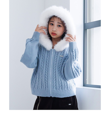 ケーブルニットファーフーディ