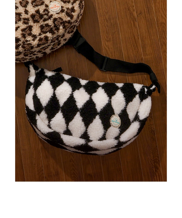 ボアショルダーバッグ