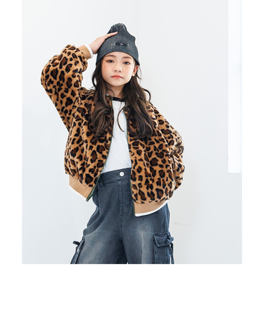 リバーシブルブルゾン