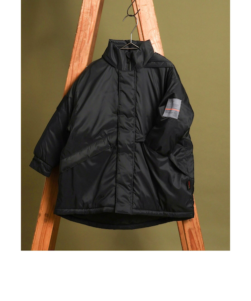 【いつでもあったか機能綿】フードがしまえるモンスターパーカー