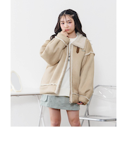 ムートンブルゾン