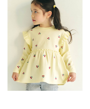 総柄刺繍ペプラムフリルトップス