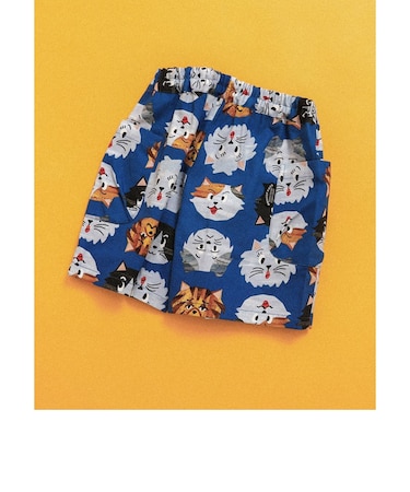BREEZY CATS 総柄パンツ  4分丈
