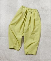 WEB限定 　タックテーパードパンツ  10分丈