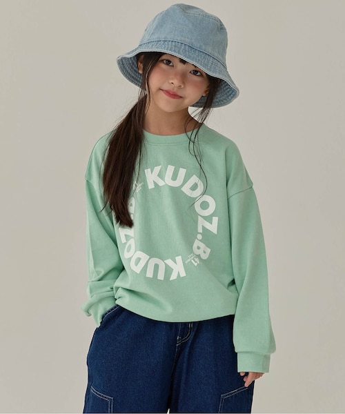 WEB限定 KUDOZ.B ロゴトレーナー｜エフオーオンラインストアの通販