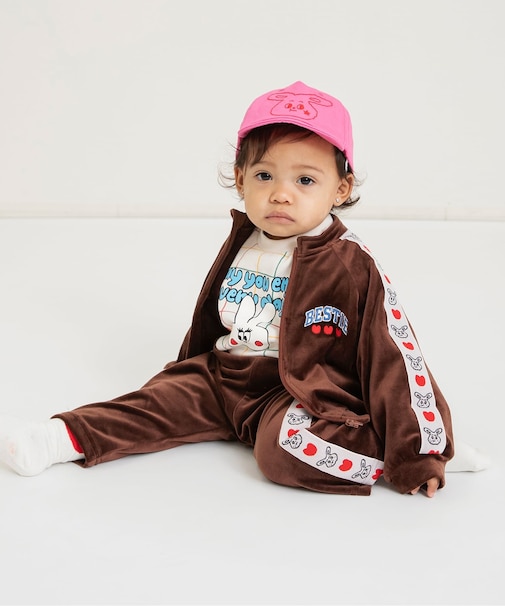 USAKUMAベロアセットアップ