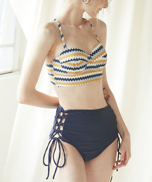 ハイウエスト×ワイヤーカップビキニ/水着