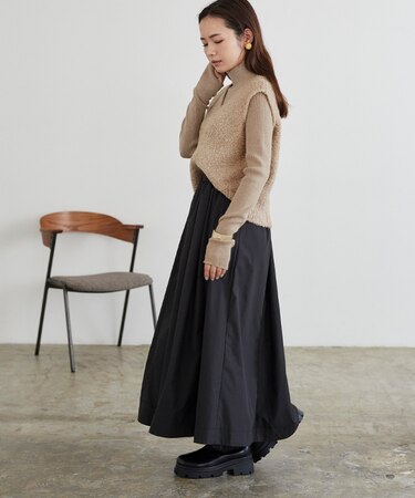 フィンガーホールタートルリブニット