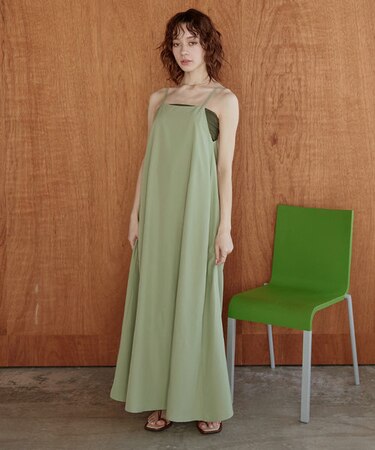 バックオープンリゾートマキシワンピース