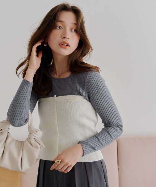 ボートネックリブ編みニット