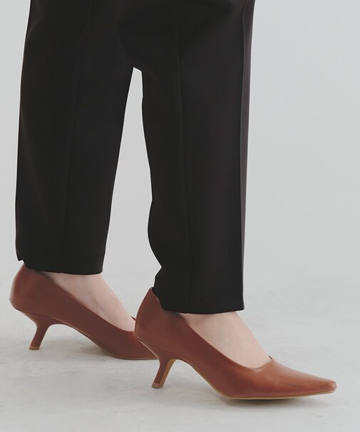 デザインヒールパンプス