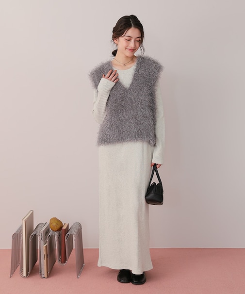 クルーネックリブワンピース