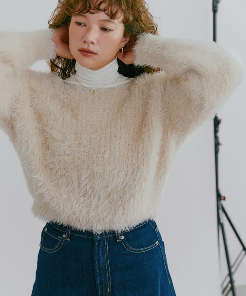 エアリーシャギーニットプルオーバー