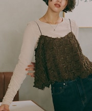 袖シャーリングシアートップス