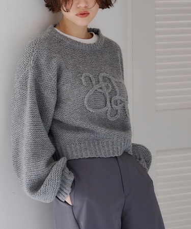 透かし編み刺繍クロップドプルオーバー