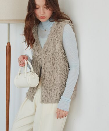 ループフリンジニットベスト