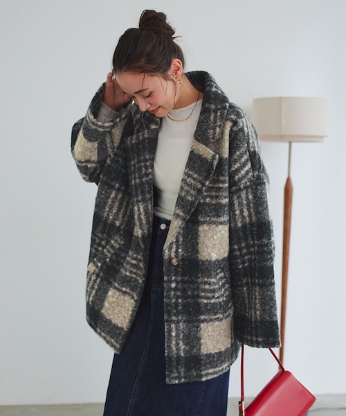 チェック柄テーラードミドルコート｜ティティベイトの通販｜&mall