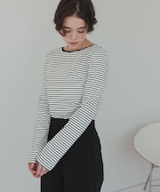 バックUネックロングスリーブカットソー
