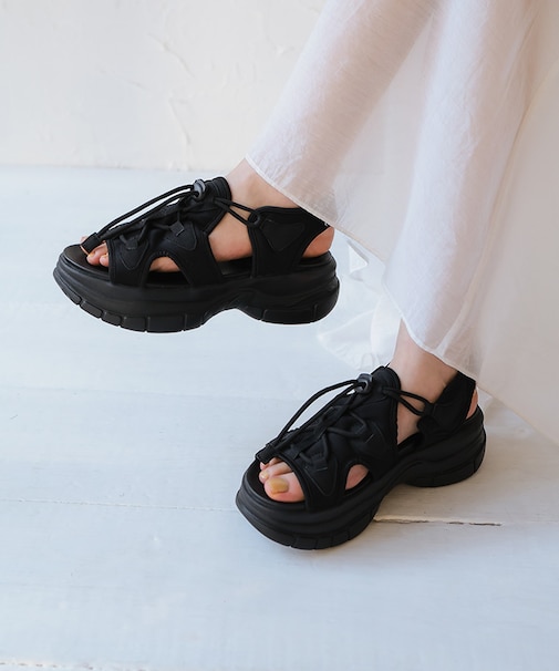 ドローストリングレースアップサンダル