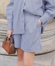 ストライプショートパンツ