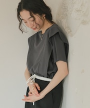 汗染み防止ラッフルスリーブTシャツ