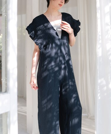 シャーリングフリルオールインワン