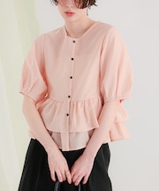 ペプラムショートランタンスリーブブラウス