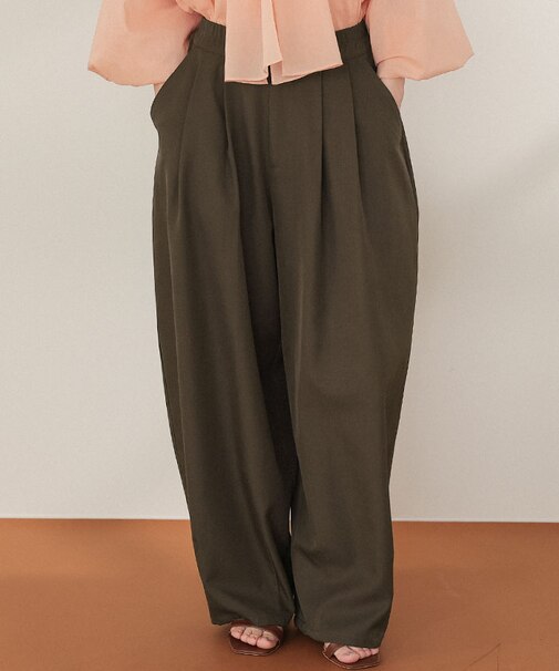 ボリュームコクーンパンツ