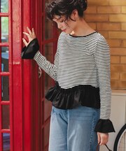 裾フリルデザインロングスリーブTシャツ