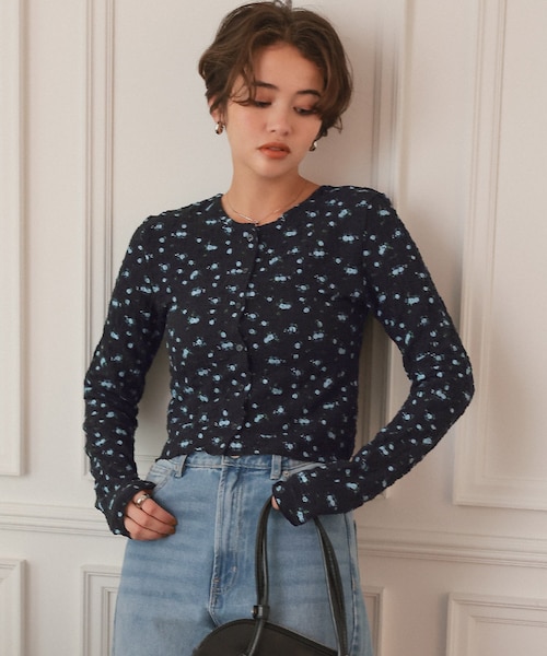 ☆新品タグ付☆ohga☆フラワー☆ジャガードブラウス☆ホワイト☆ 値下OHGA FLOWER BLOUSE フラワージャガードブラウス ホワイト