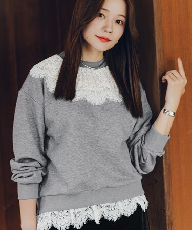 レースドッキングデザインスウェット