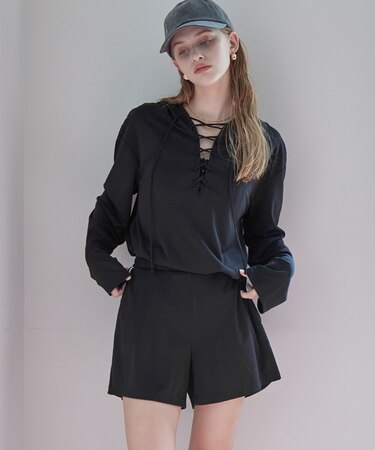 2点セット/レースアップフーディーラッシュガード×ショートパンツ