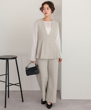 Vネックペプラムドッキングオールインワン