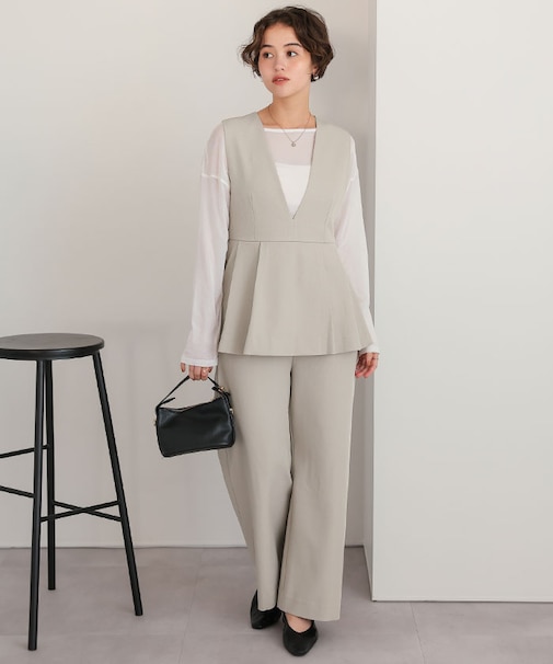 Vネックペプラムドッキングオールインワン