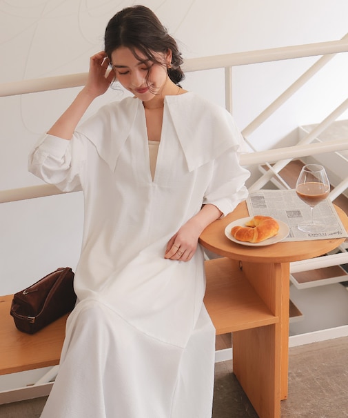 ビッグカラーマーメイドシルエットワンピース