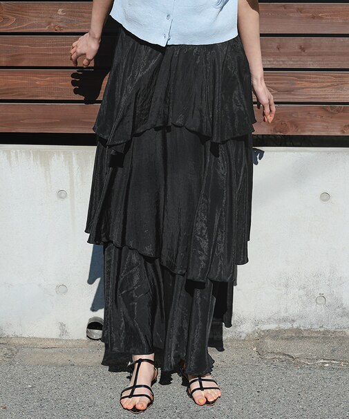 ランダムヘムティアードスカート