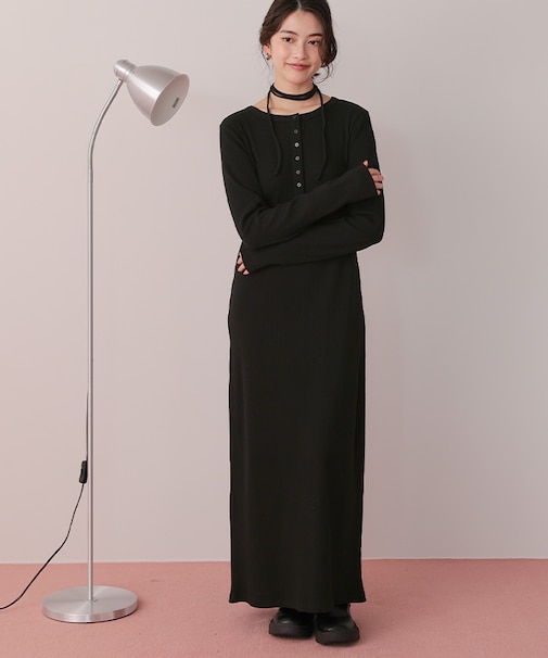 チョーカー付きリブワンピース