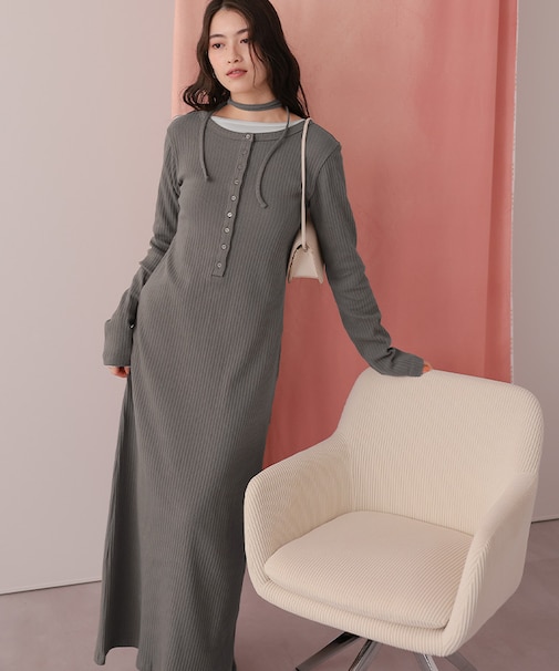 チョーカー付きリブワンピース