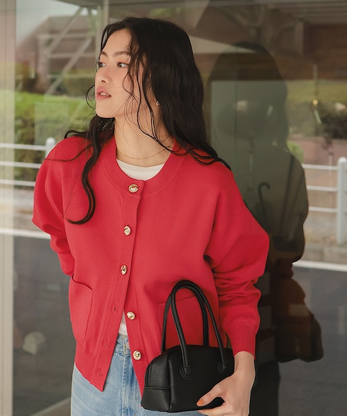 デザイン釦ポケットニットカーディガン