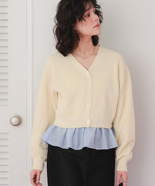 フリルヘムドッキングニット