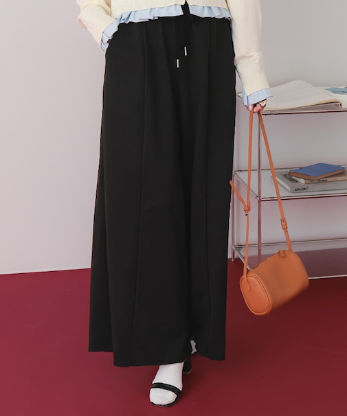 スーパーワイドタックスウェットパンツ