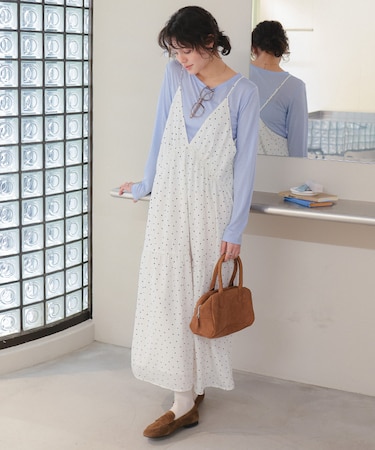 Vネックフレアシルエットキャミソールワンピース