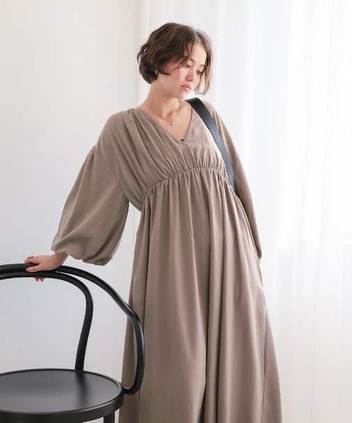 Vネックカフタンワンピース