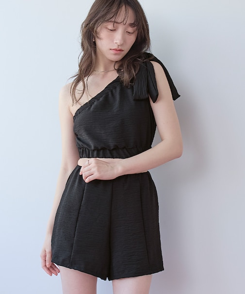 3点セット/ギャザーワンショルダービキニ×ショートパンツ/水着