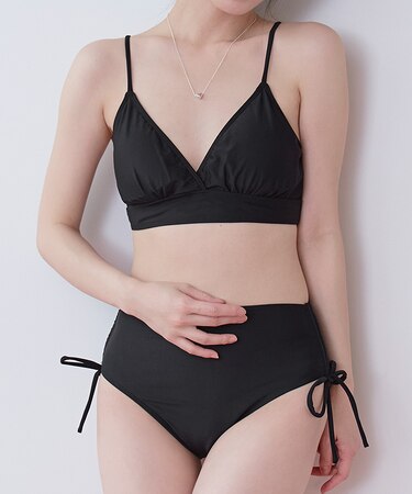 Vネックシンプルデザインビキニ/水着