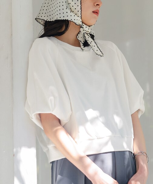 カットソーパフスリーブトップス