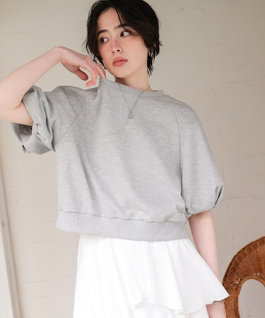 カットソーパフスリーブトップス