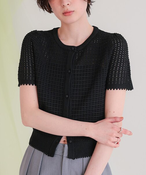 透かし編みハーフスリーブニット