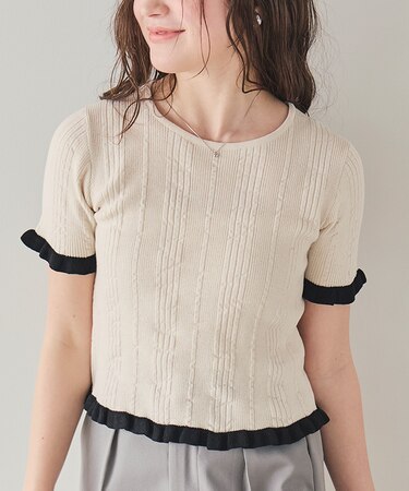 フリルスリーブ半袖ニットトップス