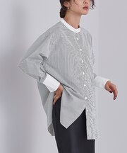 釦バックスリットチュニックシャツ